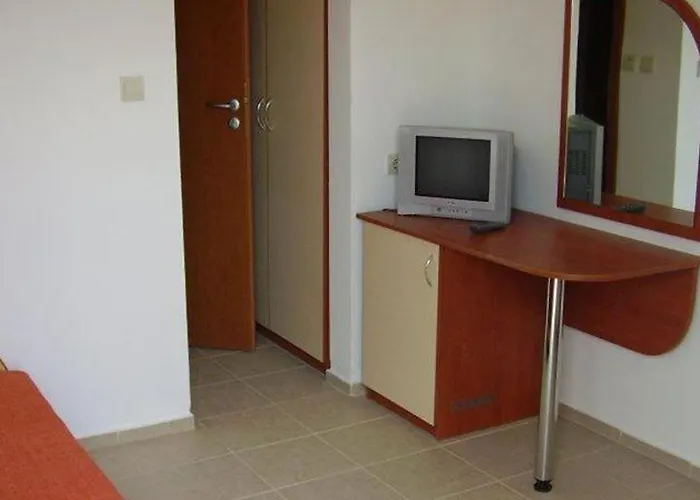 Hotel Complex Freya S 2*